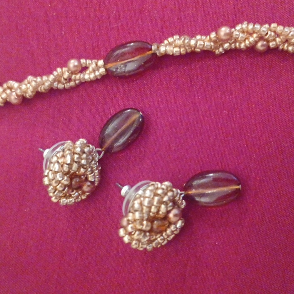 Necklace & Earring set - Picture 5 of 5